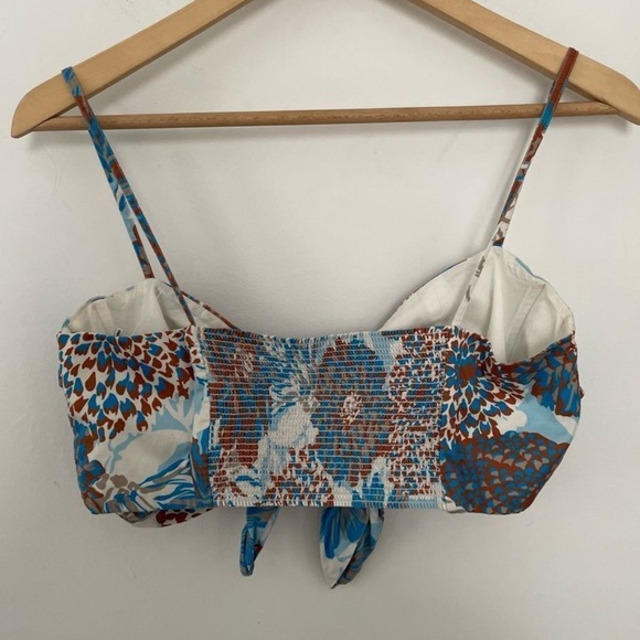 AMUR Alva Floral Tie Crop Top Size small - Picture 6 of 6